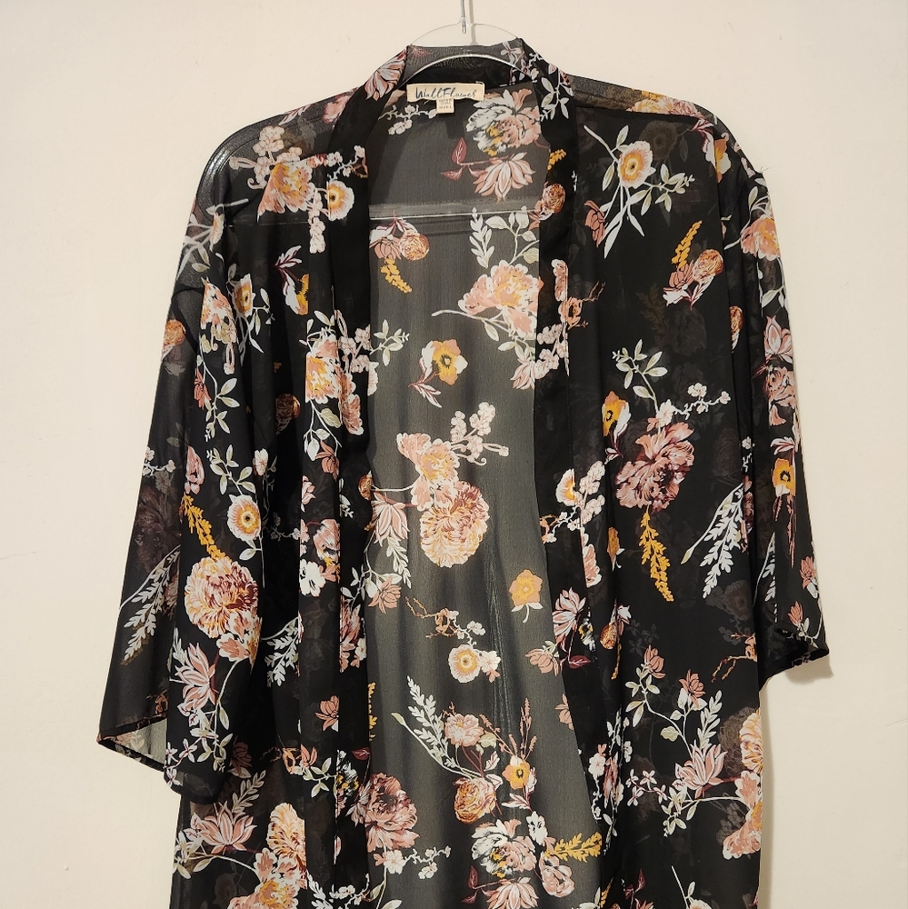 Wallflower black floral kimono cover